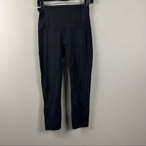 Lululemon speed tight V leggings black size 6
